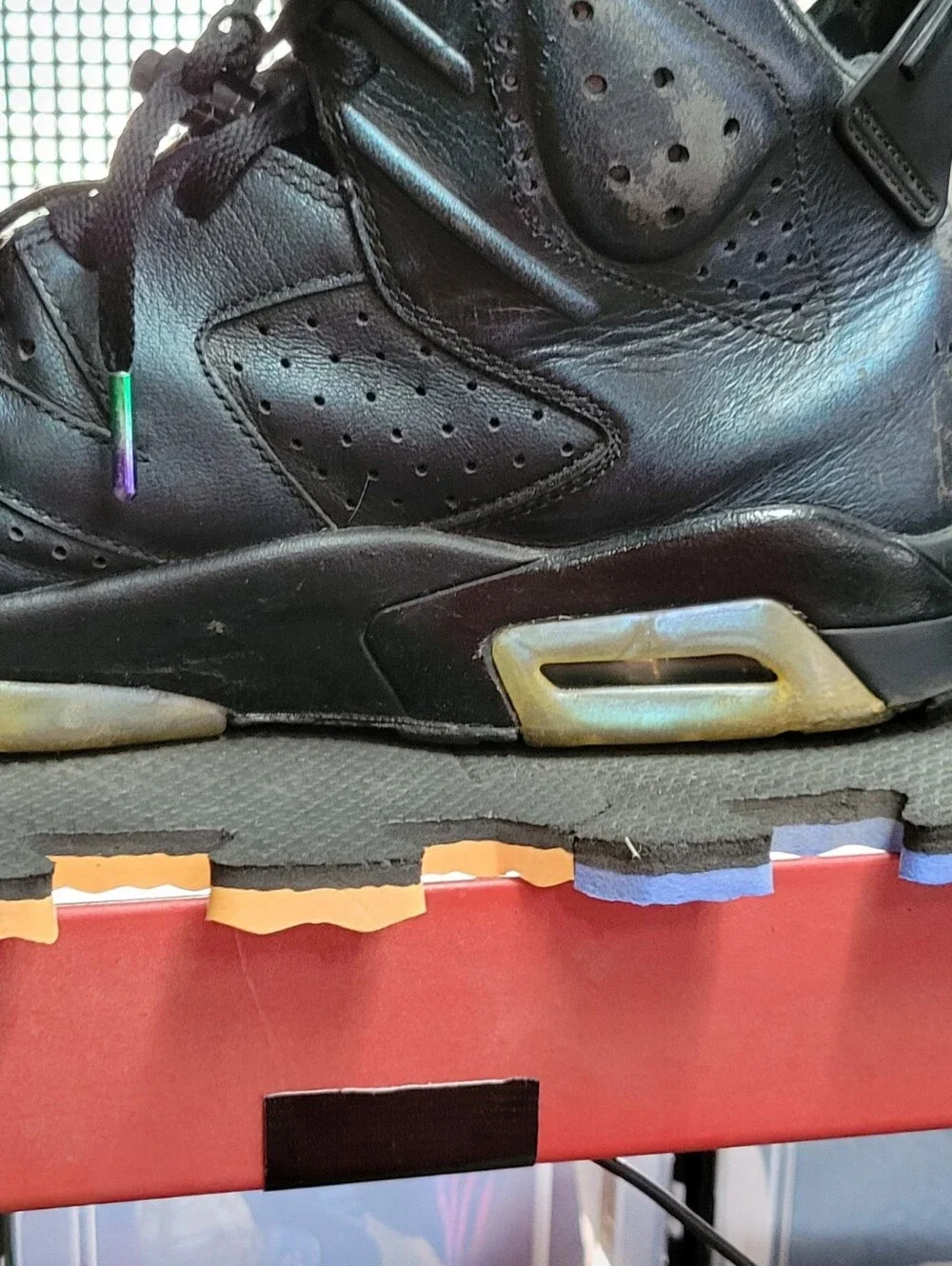 Jordan sleek black